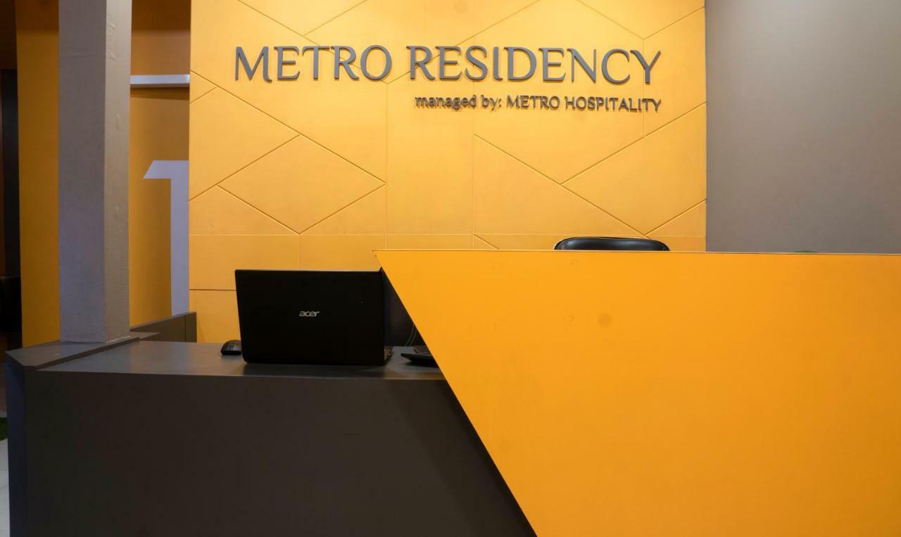 Готель Oyo Flagship 13885 Metro Residency Мумбаї Екстер'єр фото